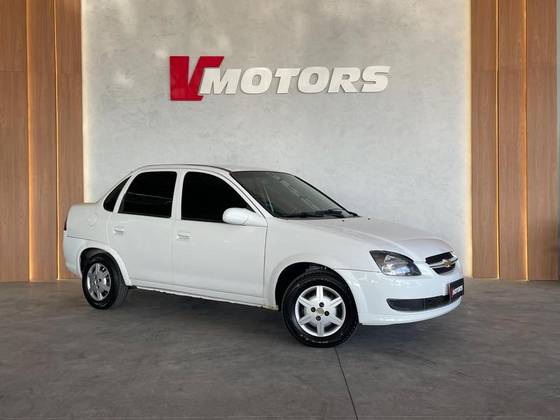 CHEVROLET CLASSIC 1.0 MPFI ADVANTAGE 8V FLEX 4P MANUAL CHEVROLET CLASSIC 1.0 MPFI ADVANTAGE 8V FLEX 4P MANUAL